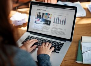 creating a report with ai marketing tools