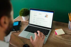 choosing best resume summary example for job application