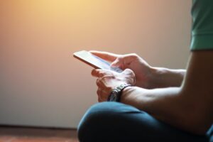 user turning off text to speech on smartphone